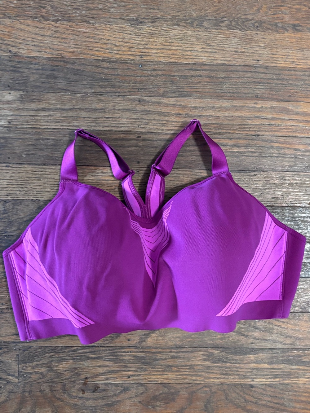 Victoria's Secret Purple/Pink Seamless Sports Bra